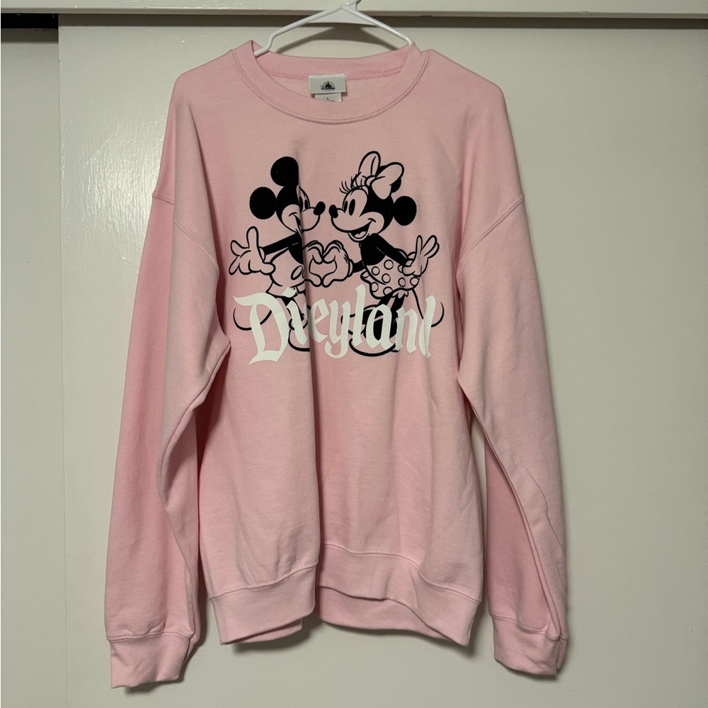 New Pink Disneyland Mickey & Minnie Sweethearts Crewneck Sweatshirt size Large